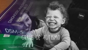 Imagen de uma mulher e seu filho, grau de autismo