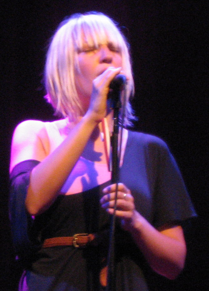 Famosos autismo. Sia Furler